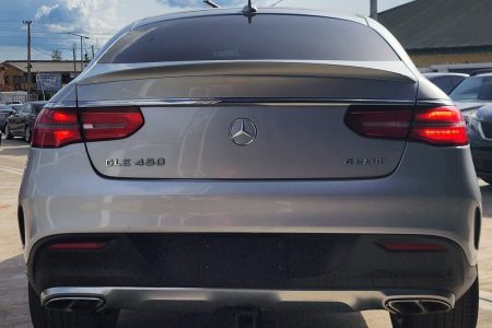 Mercedes benz gle450 back view