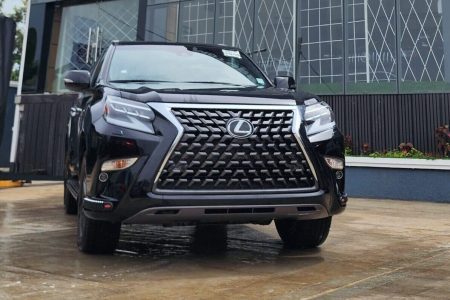 Lexus GX front view