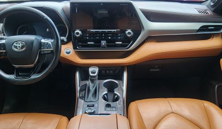 TOYOTA HIGHLANDER 2020 DASHBOARD