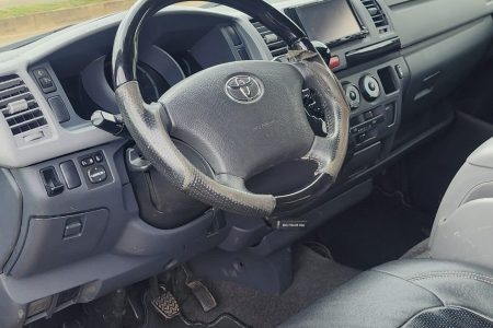 Toyota Hiace dashboard