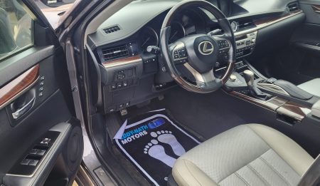 lexus es350 2017 driver side